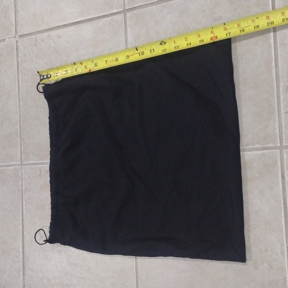 Unbranded Black fabric Drawstring Storage Dust Bag Sized 17 x 16-inch - Picture 3 of 6